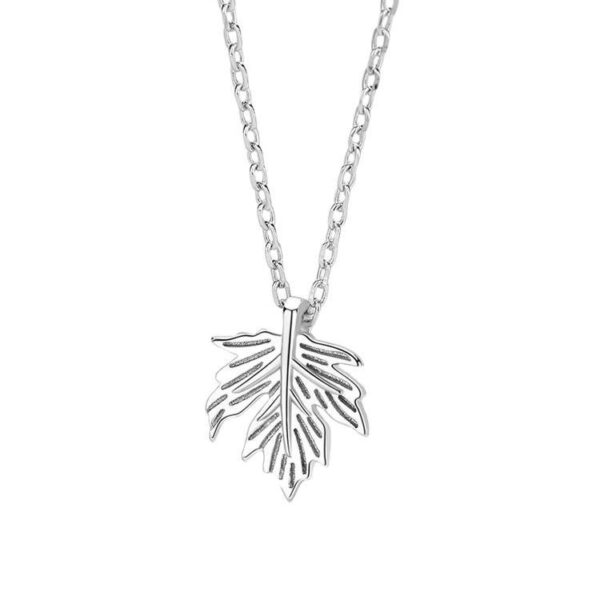 Trendy Minimalist Maple Leaf Necklace